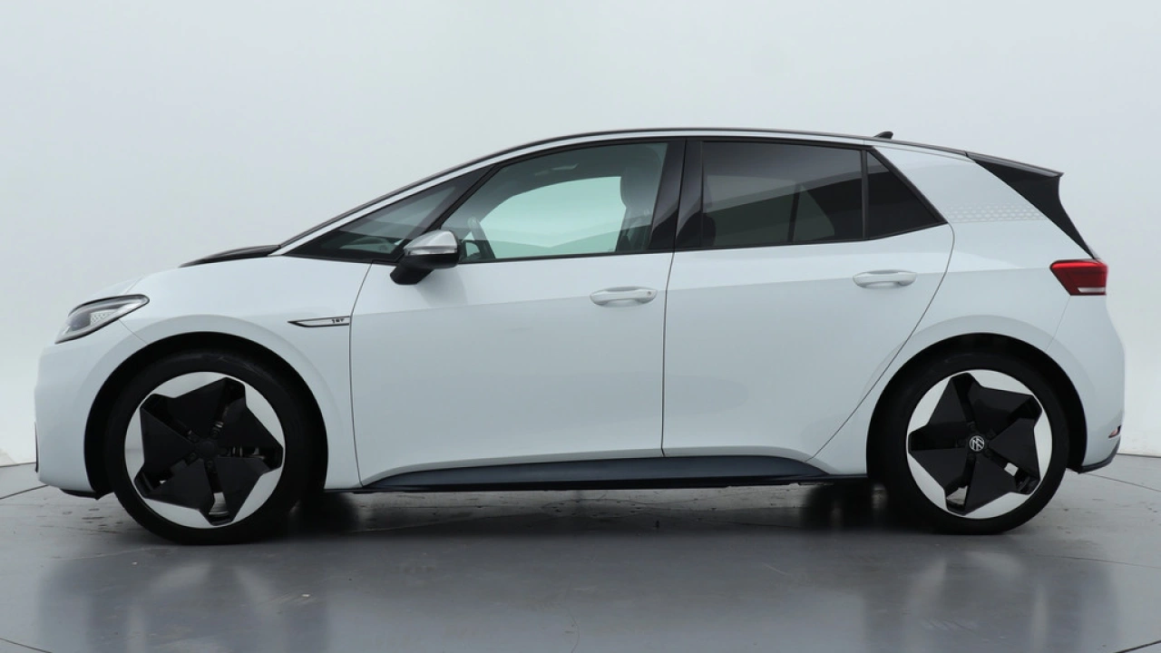 Volkswagen ID.3 First Max 58 kWh 204pk Panoramadak Head Up Navigatie