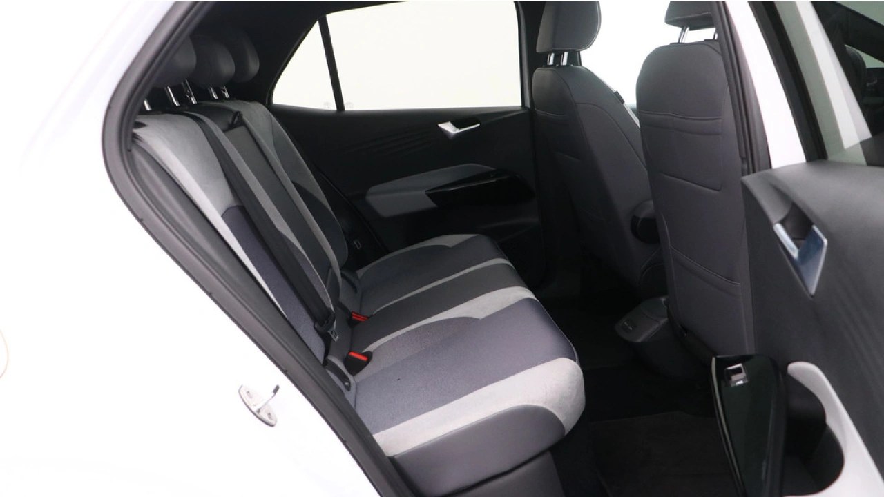 Volkswagen ID.3 First Max 58 kWh 204pk Panoramadak Head Up Navigatie