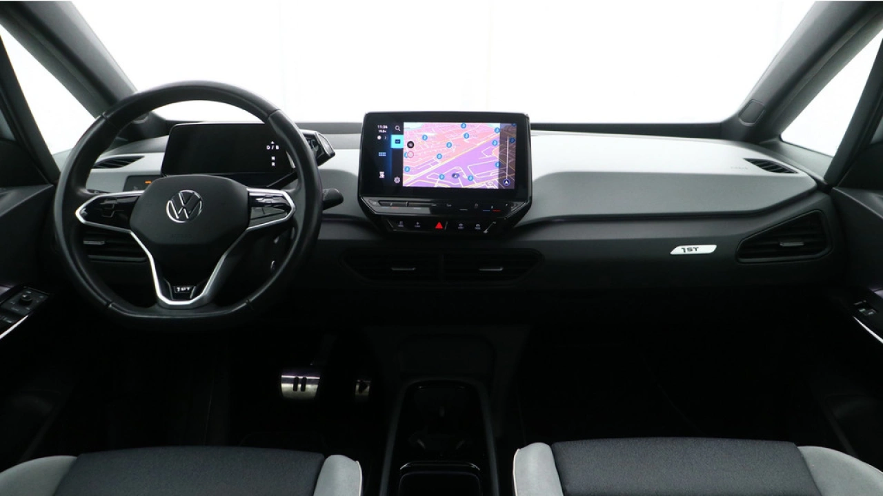 Volkswagen ID.3 First Max 58 kWh 204pk Panoramadak Head Up Navigatie