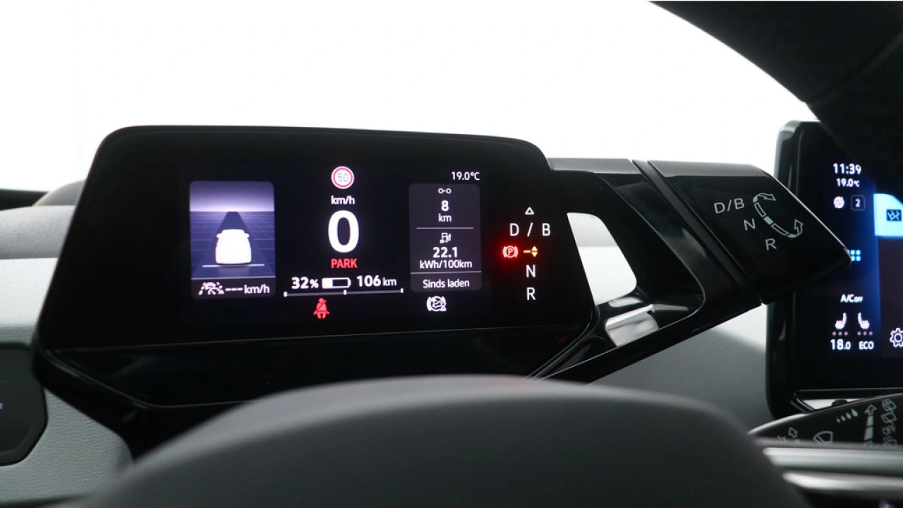 Volkswagen ID.3 First Max 58 kWh 204pk Panoramadak Head Up Navigatie