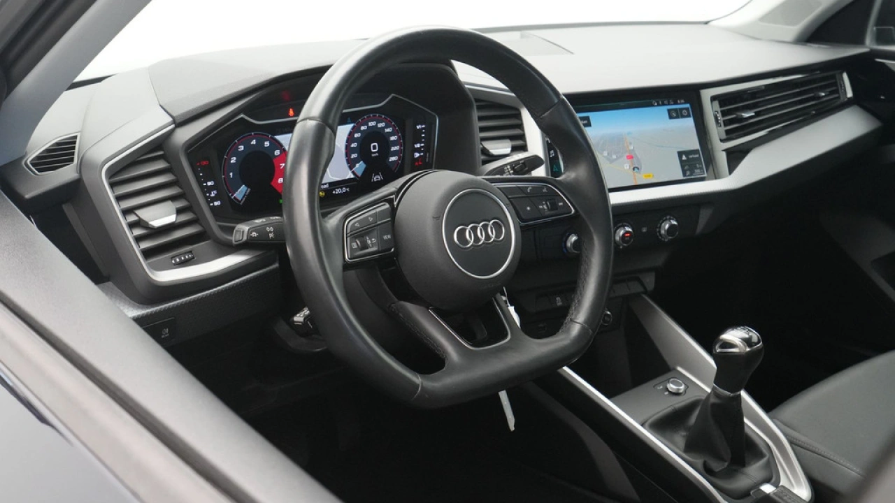 Audi A1 citycarver 25 TFSI 95pk epic