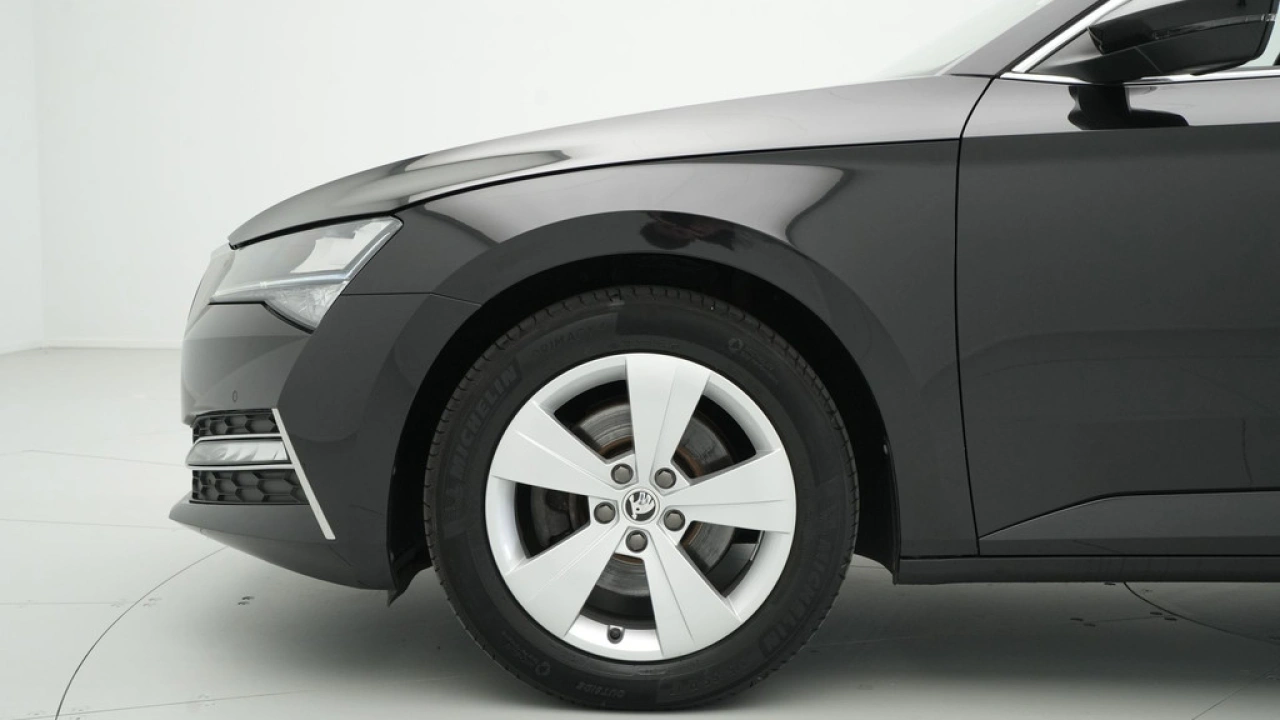 Škoda Superb Combi 1.4 TSI iV 218pk Ambition