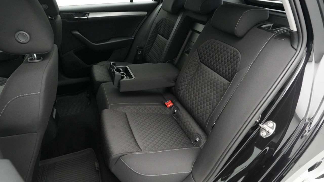 Škoda Superb Combi 1.4 TSI iV 218pk Ambition