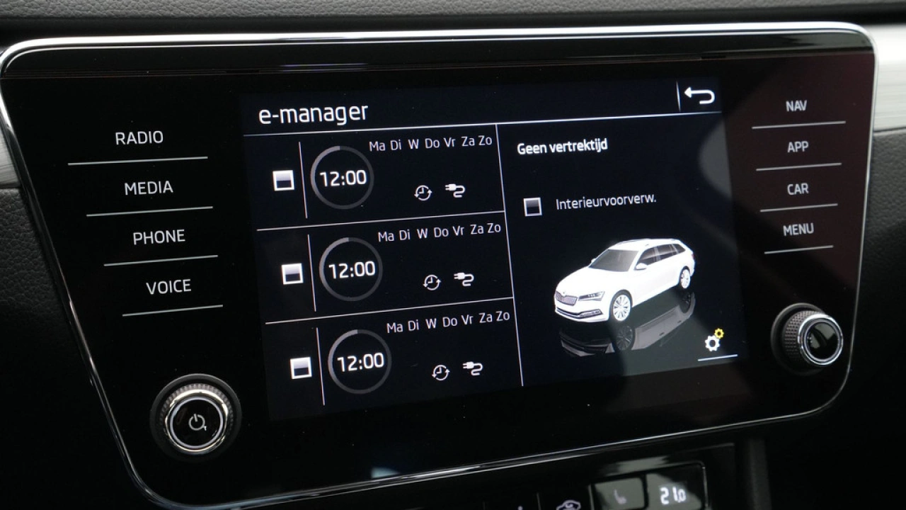 Škoda Superb Combi 1.4 TSI iV 218pk Ambition