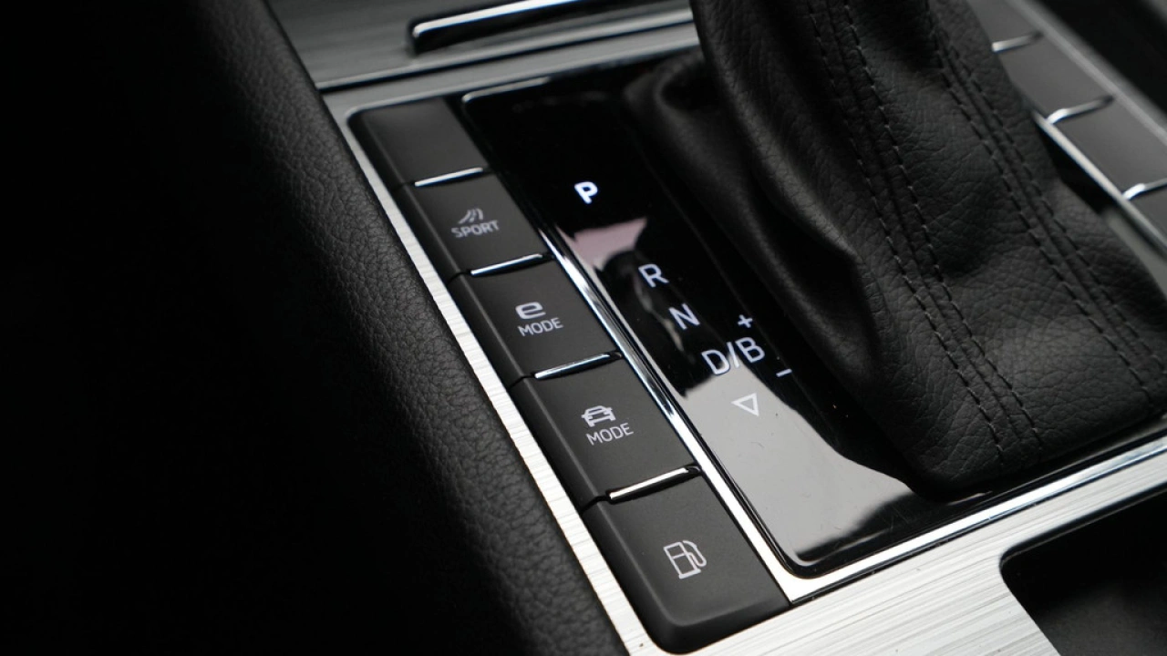 Škoda Superb Combi 1.4 TSI iV 218pk Ambition