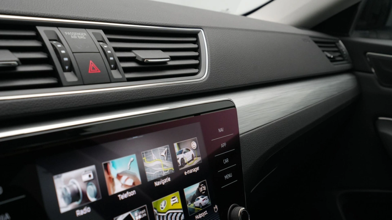 Škoda Superb Combi 1.4 TSI iV 218pk Ambition