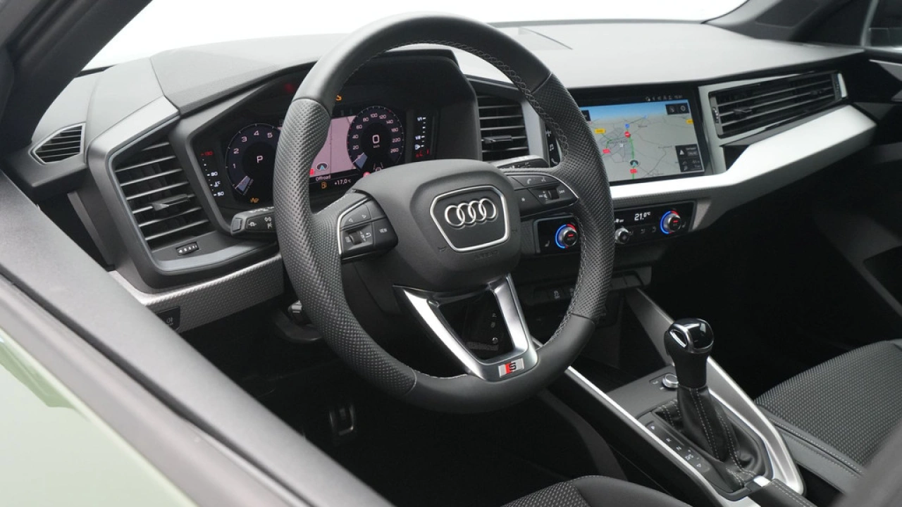 Audi A1 Sportback 25 TFSI 95pk S edition S Line