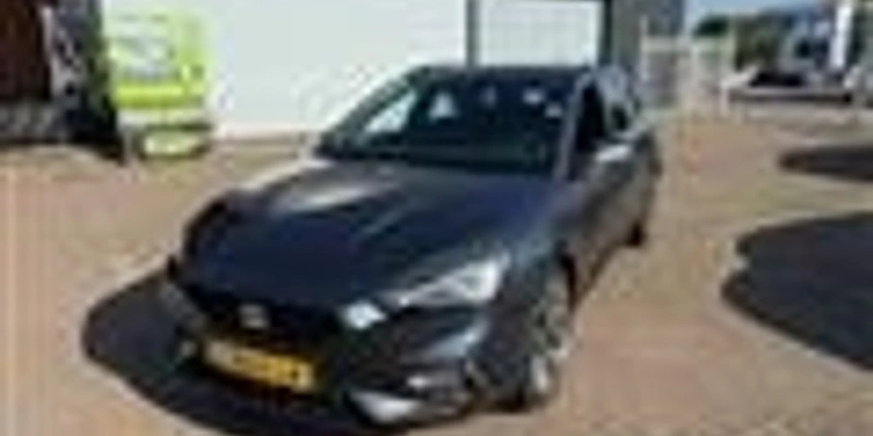 SEAT Leon Sportstourer 1.5 eTSI FR Launch Edition