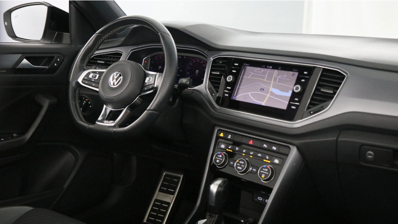 Volkswagen T-Roc Cabrio 1.5 TSI 150pk Automaat R-Line