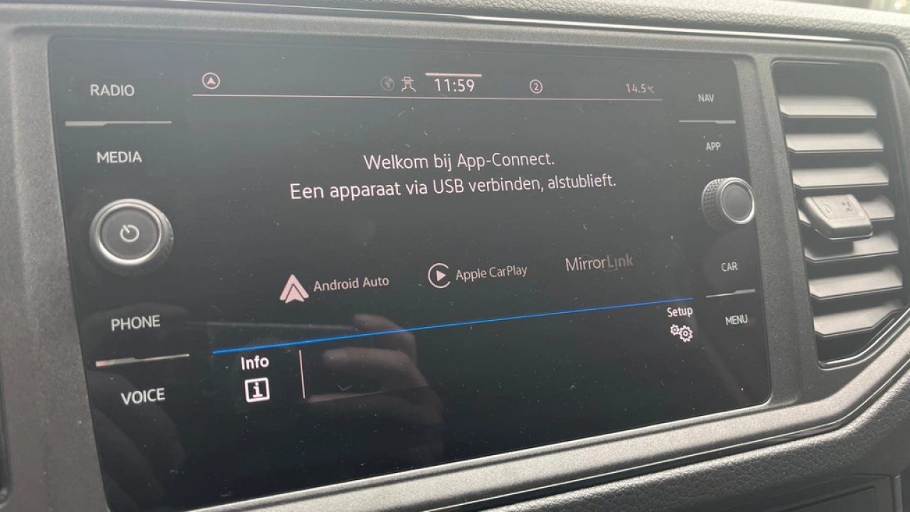 VW Bedrijfswagens Crafter 30 2.0 TDI L3H3 Comfortline