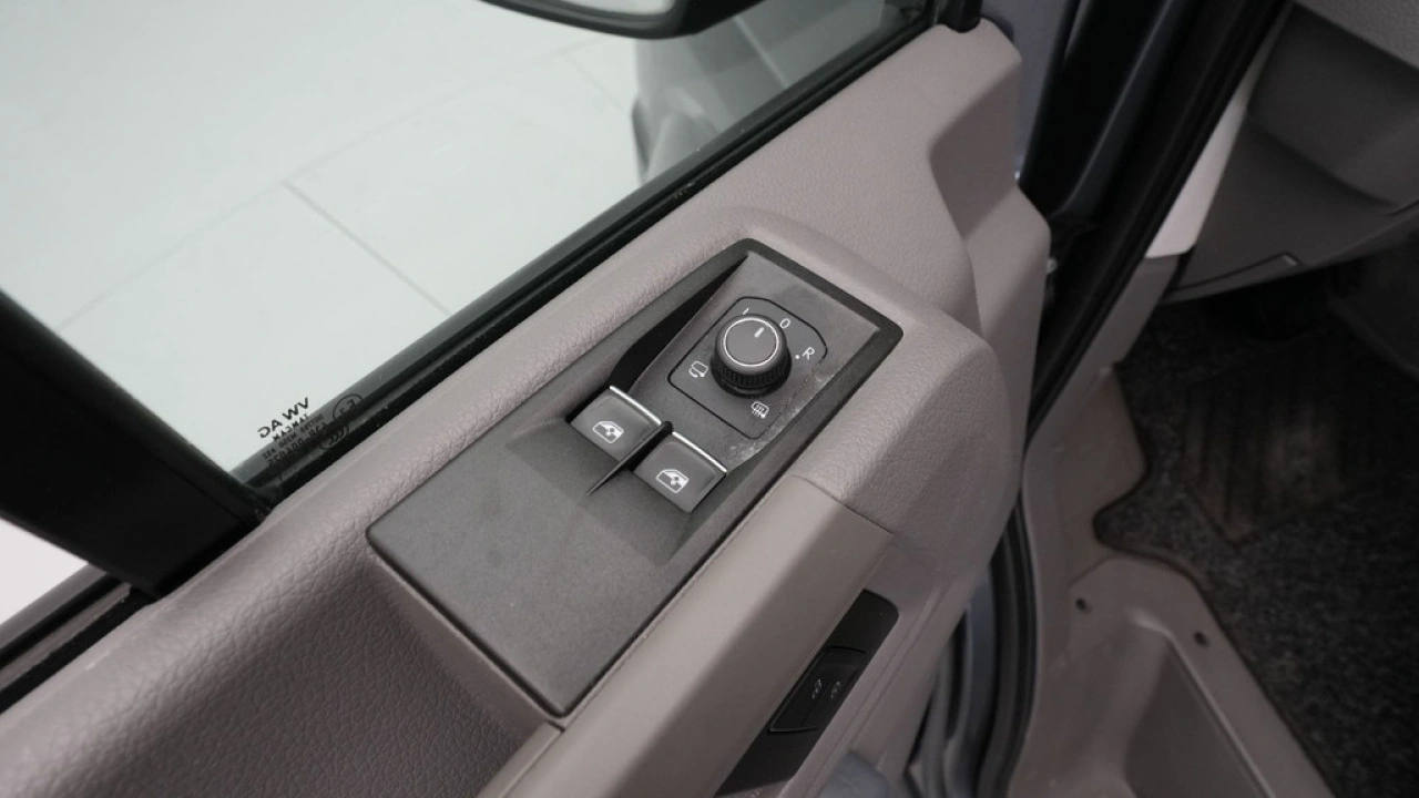 VW Bedrijfswagens Crafter 35 2.0 TDI L3H2
