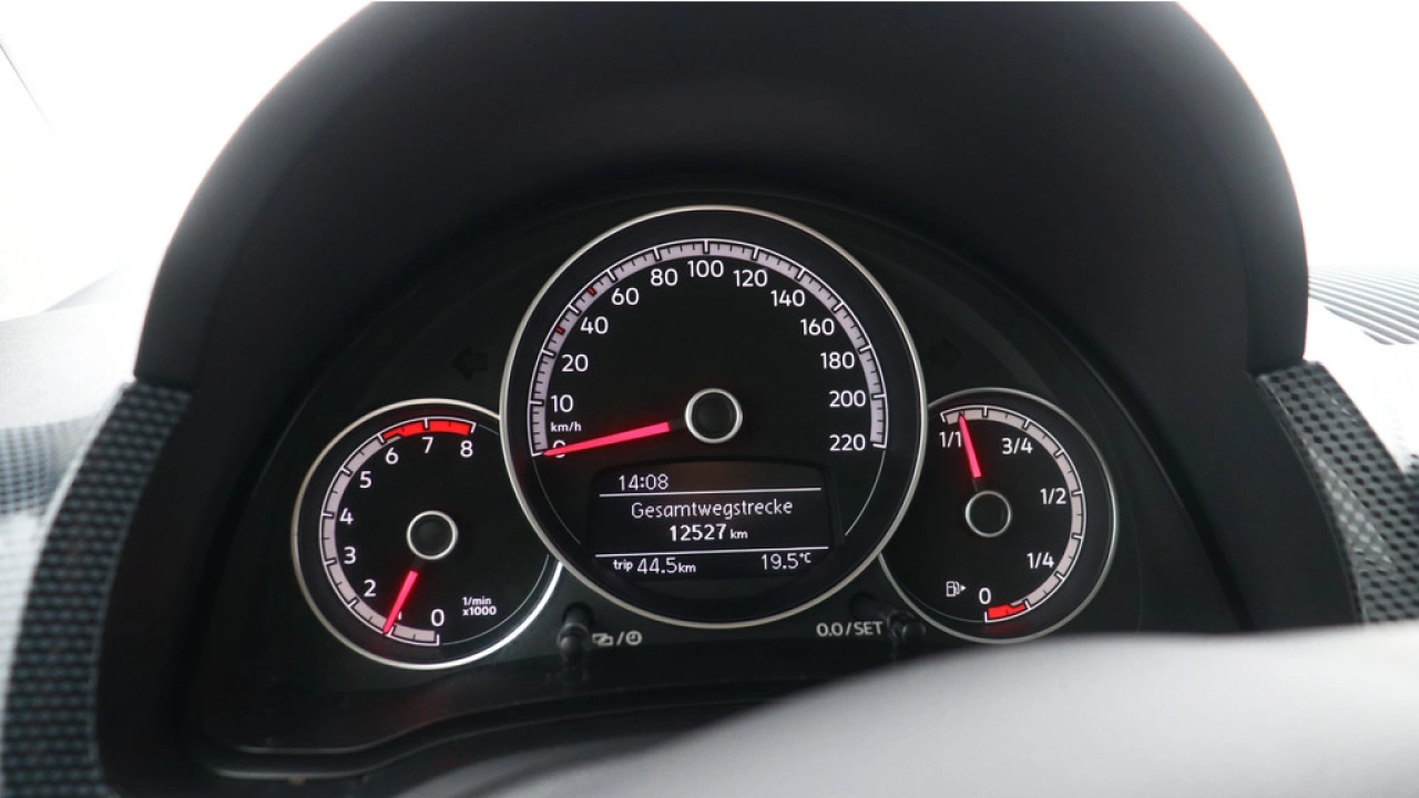 Volkswagen up! 1.0 65pk Airco Bluetooth Lane Assist DAB