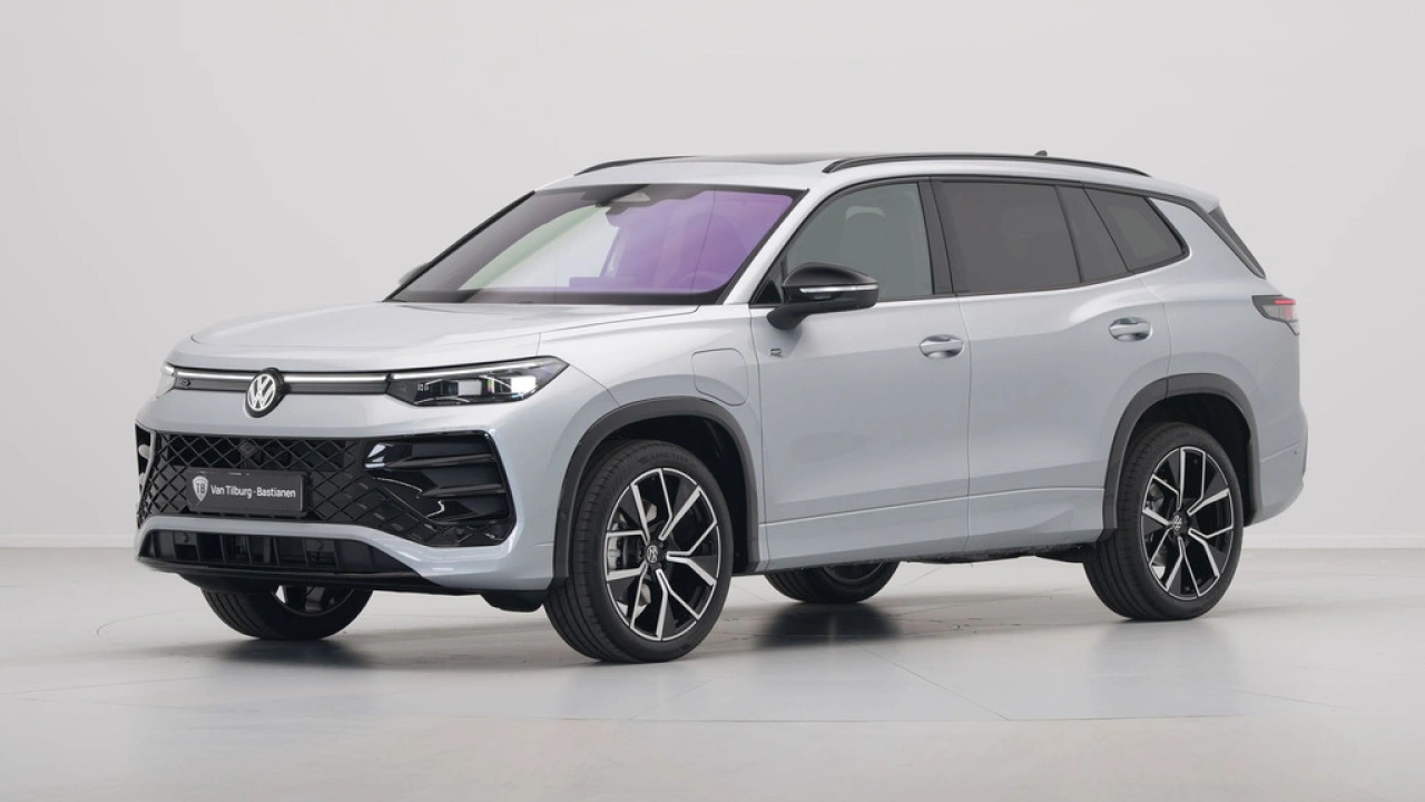 Volkswagen Tayron 1.5 eHybrid R-Line Edition