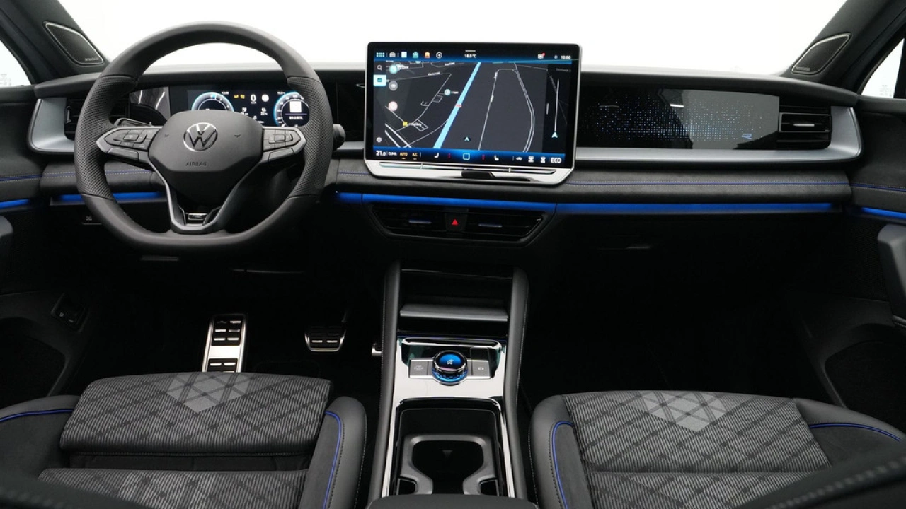 Volkswagen Tayron 1.5 eHybrid R-Line Edition