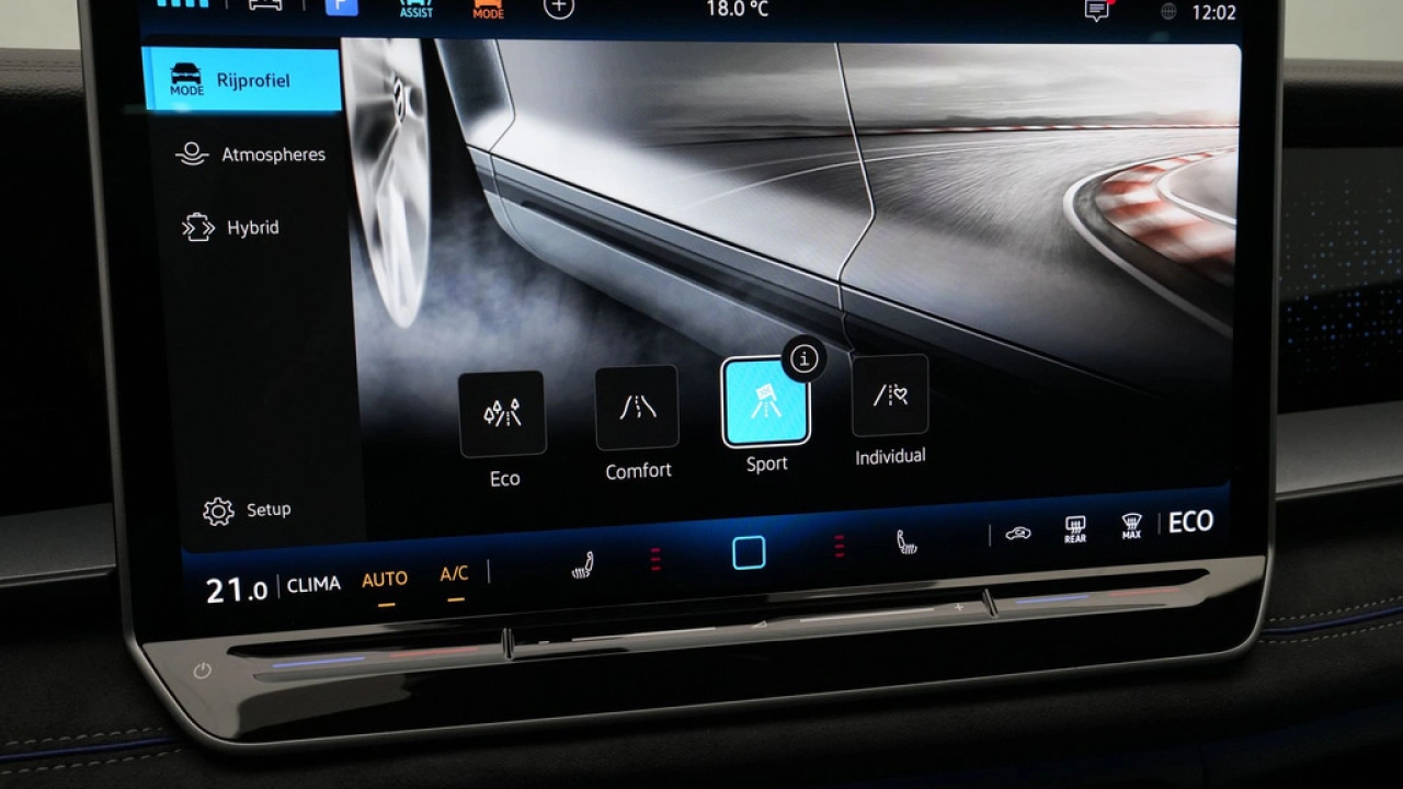 Volkswagen Tayron 1.5 eHybrid R-Line Edition