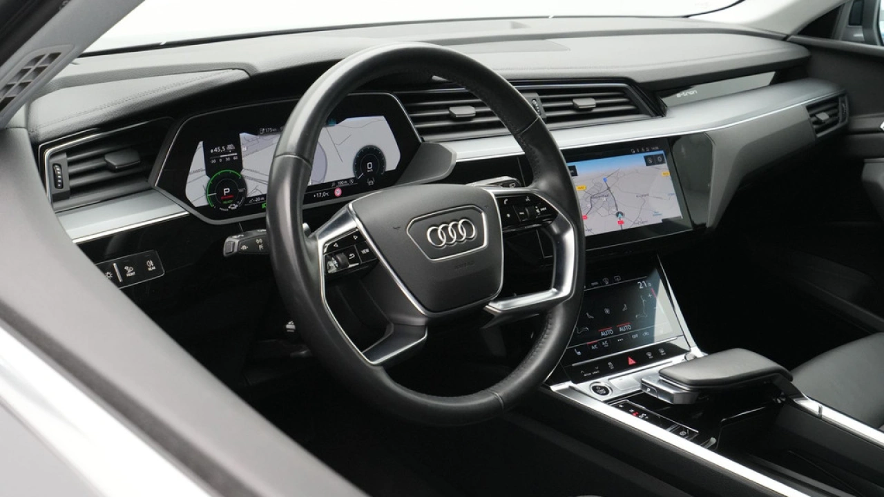 Audi e-tron e-tron 55 quattro 408pk 95 kWh
