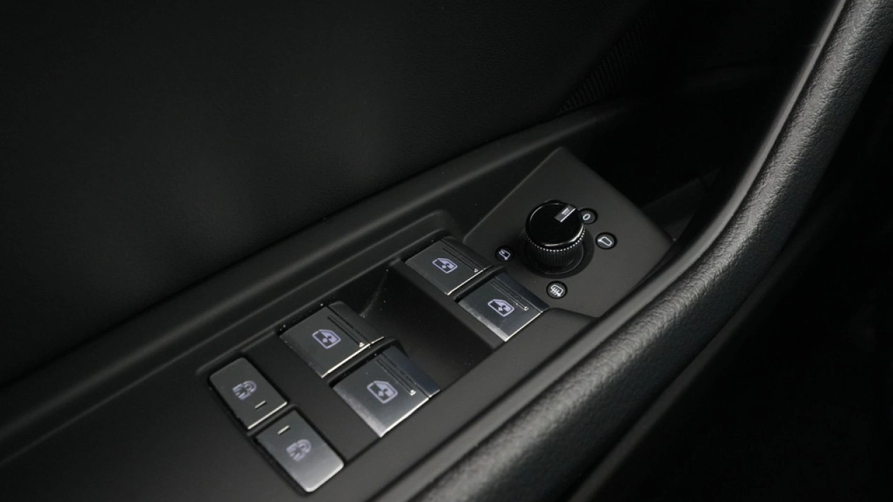 Audi e-tron e-tron 55 quattro 408pk 95 kWh