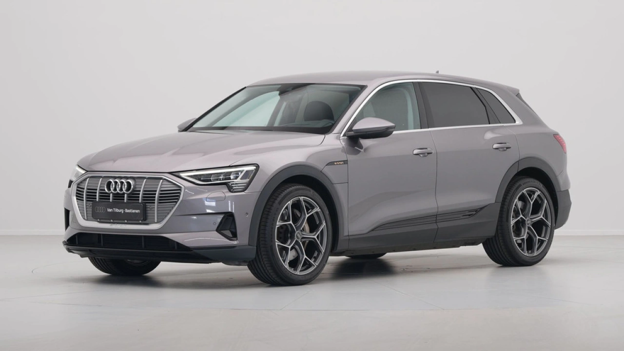 Audi e-tron e-tron 55 quattro 408pk 95 kWh