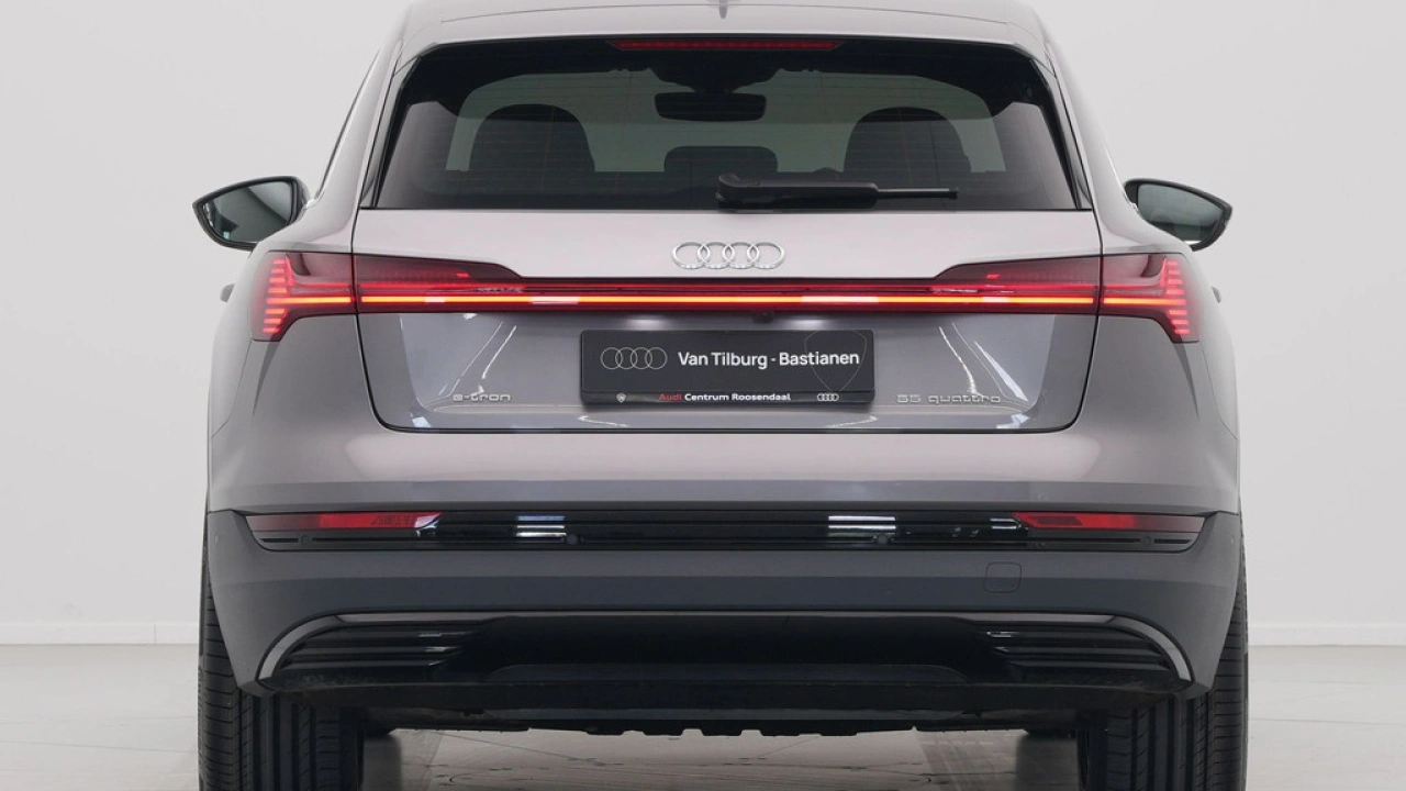 Audi e-tron e-tron 55 quattro 408pk 95 kWh