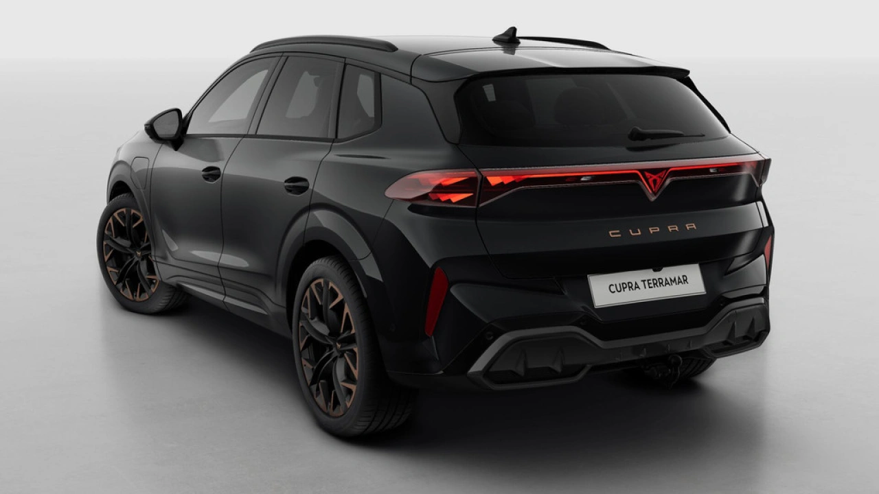 CUPRA Terramar 1.5 TSI e-Hybrid 204 6DSG Business
