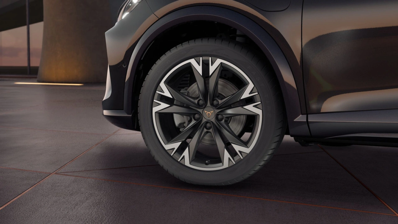 CUPRA Formentor 1.5 TSI e-Hybrid 204 6DSG Business