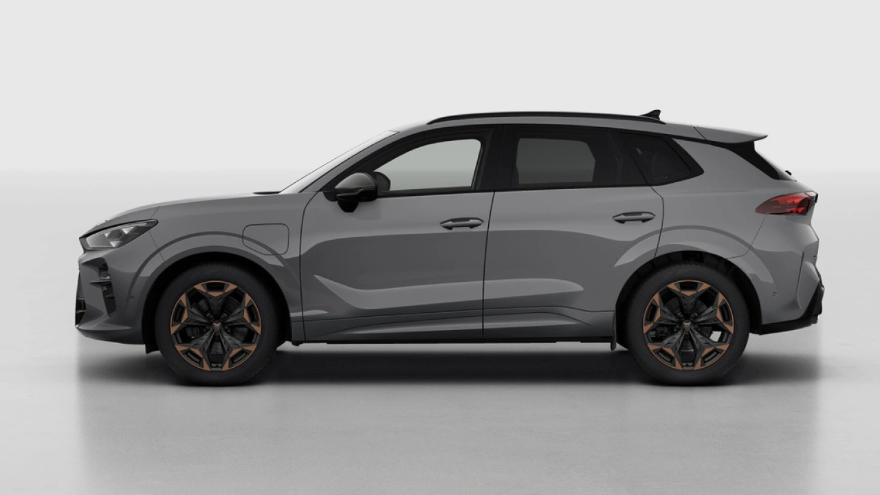 CUPRA Terramar 1.5 TSI e-Hybrid 272 6DSG VZ Performance