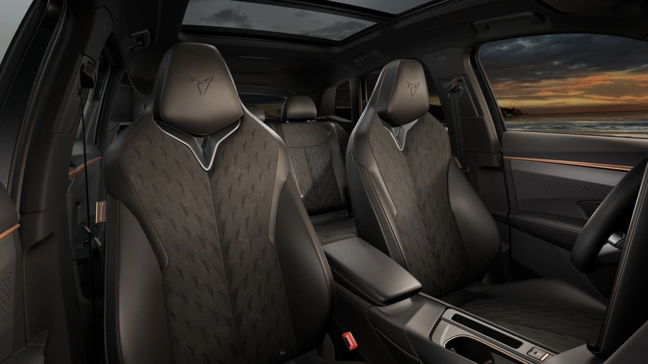 CUPRA Terramar 1.5 TSI e-Hybrid 204 6DSG Business