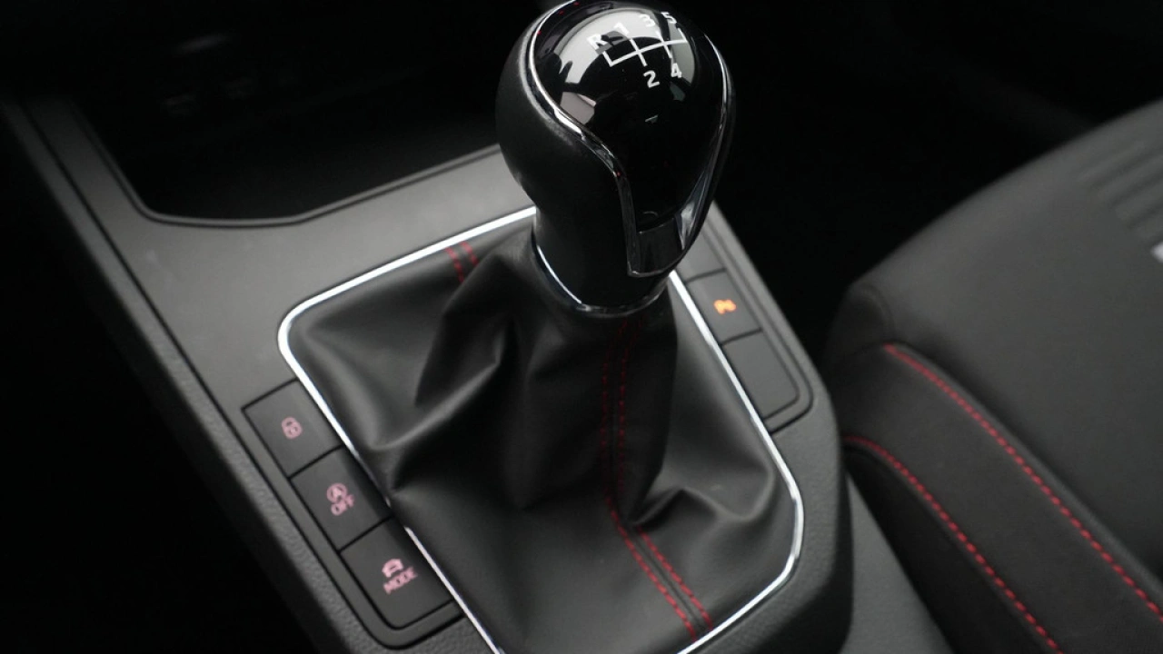 SEAT Ibiza 1.0 TSI 95pk FR Business Intense