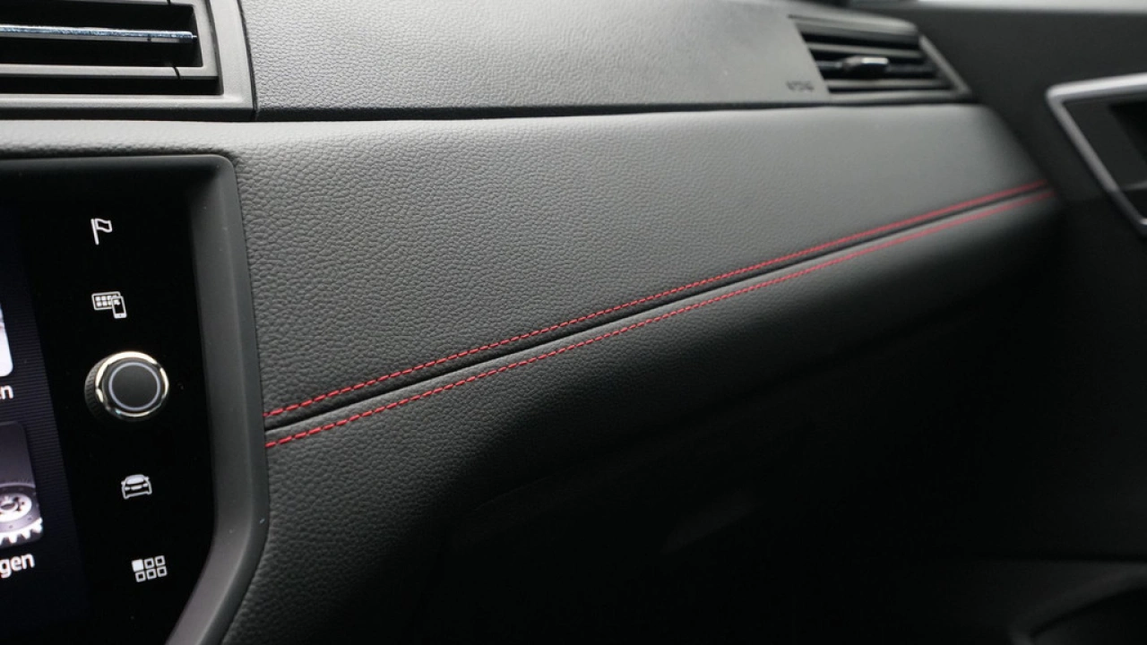 SEAT Ibiza 1.0 TSI 95pk FR Business Intense