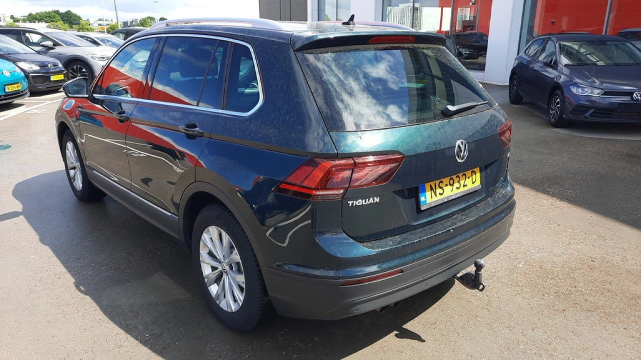 Volkswagen Tiguan 1.4 TSI ACT Comfortline Business | Trekhaak | 1e eigenaar |