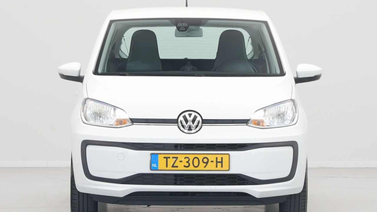 Volkswagen up! 1.0 BMT move up!