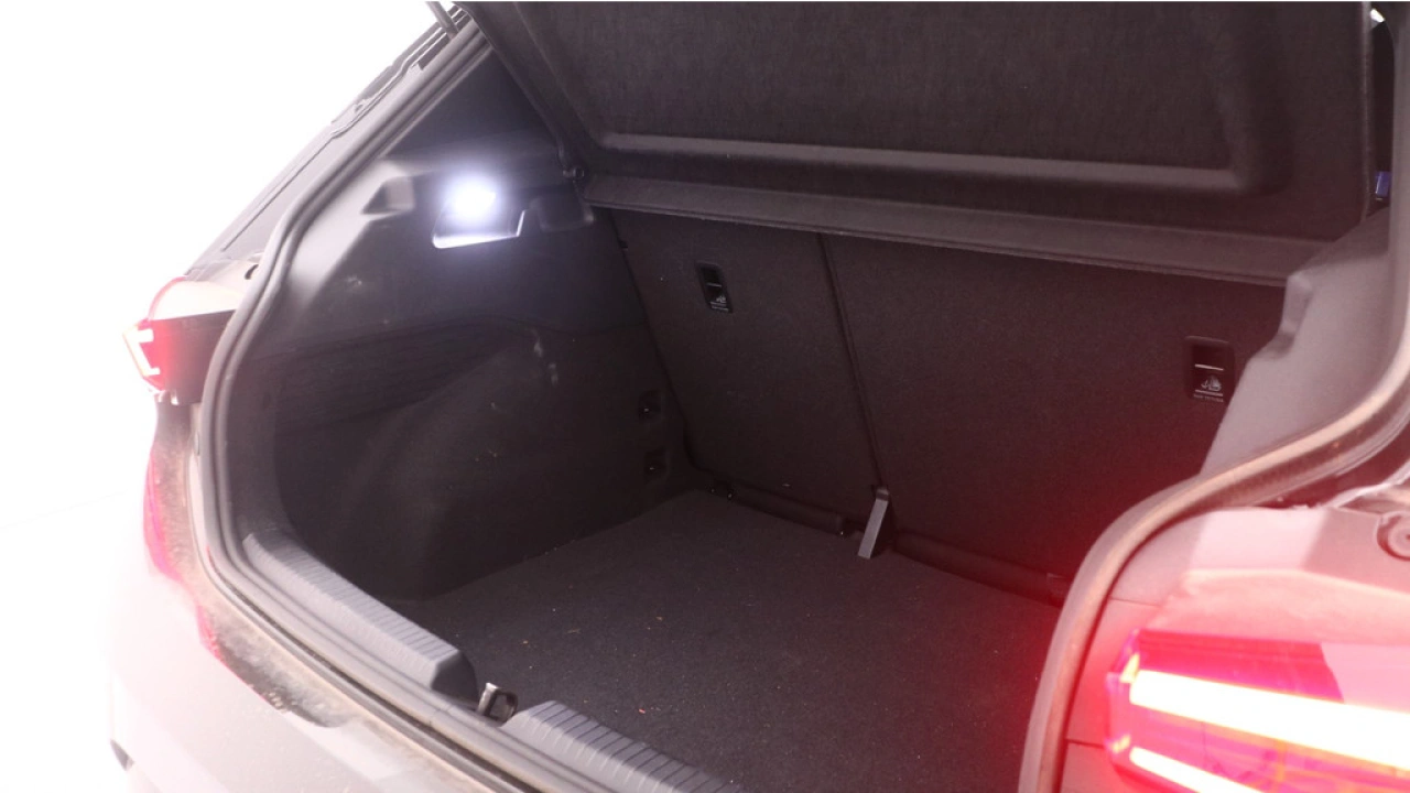 CUPRA Born Business 59 kWh /