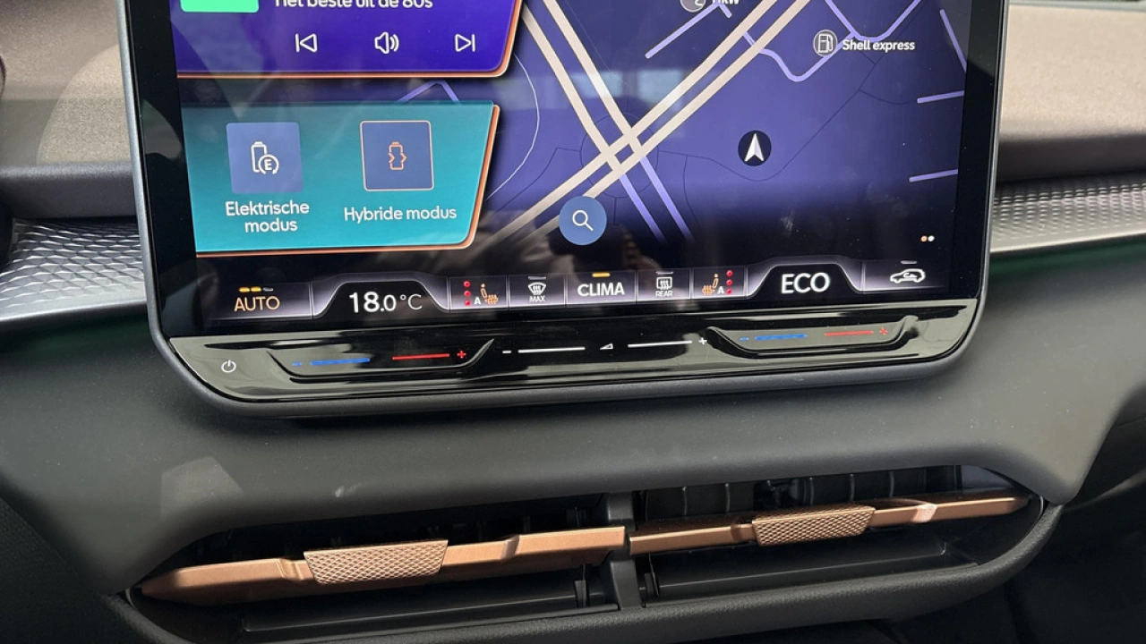 CUPRA Terramar 1.5 TSI e-Hybrid VZ Performance