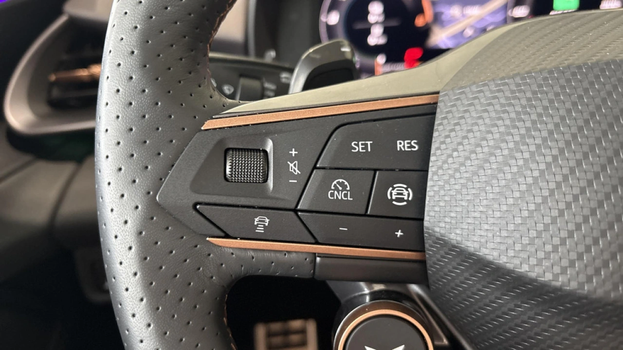 CUPRA Terramar 1.5 TSI e-Hybrid VZ Performance