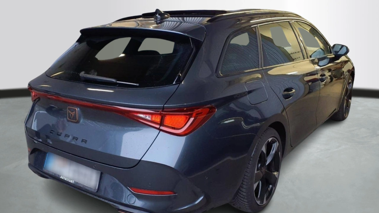 CUPRA Leon Sportstourer 1.4 TSI eHybrid 204pk PHEV VZ Adrenaline