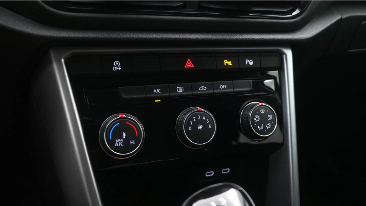 Volkswagen T-Roc 1.0 TSI 110pk Life App Connect Airco