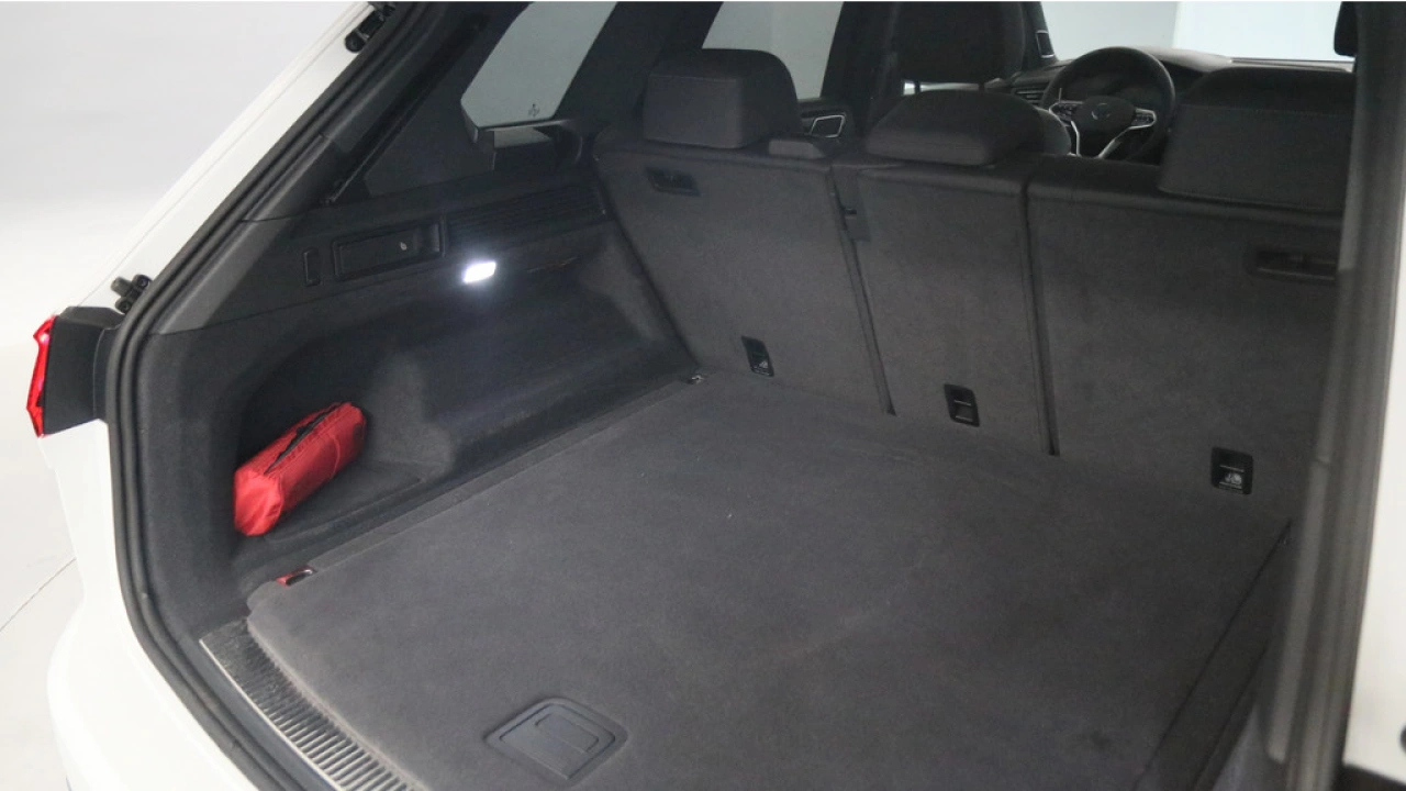 Volkswagen Touareg 3.0 TSI eHybrid 381pk PHEV 4MOTION Elegance