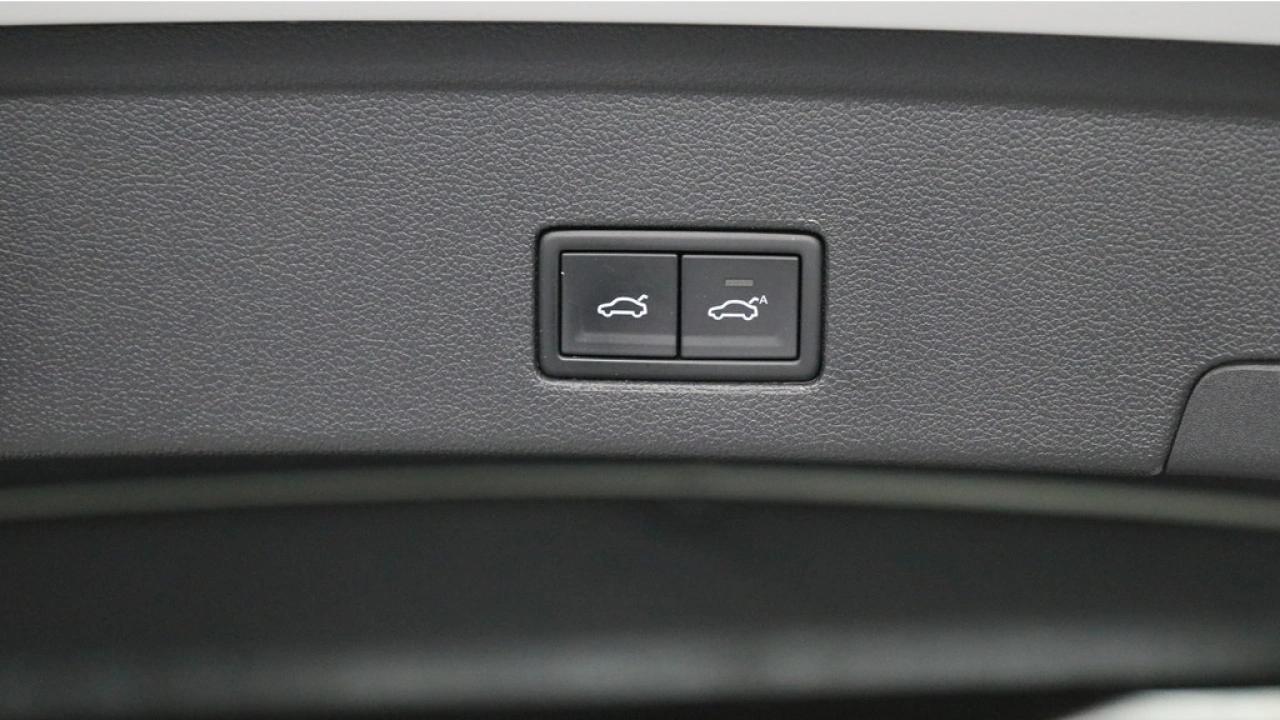 Volkswagen Touareg 3.0 TSI eHybrid 381pk PHEV 4MOTION Elegance