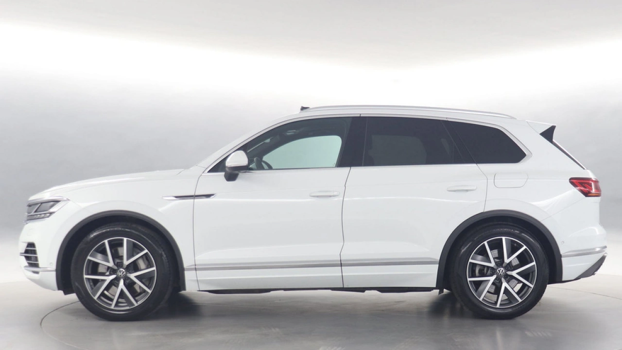 Volkswagen Touareg 3.0 TSI eHybrid 381pk PHEV 4MOTION Elegance