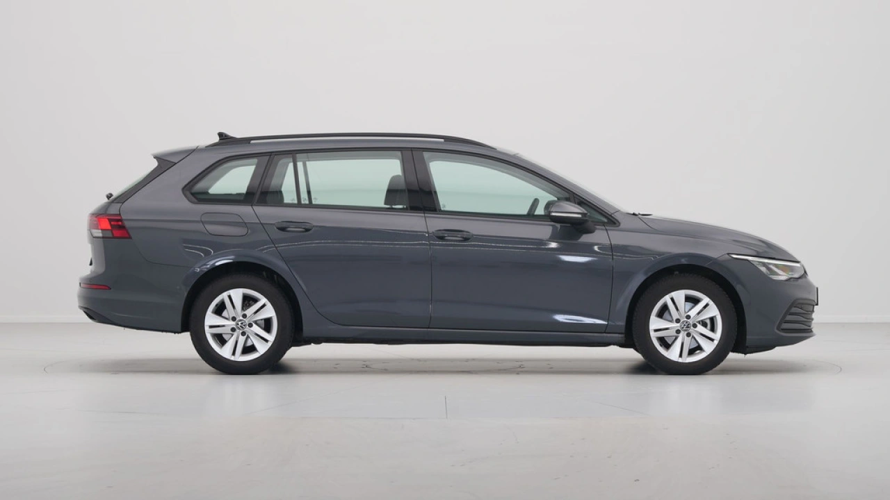 Volkswagen GOLF Variant 1.5 eTSI Life DSG Business
