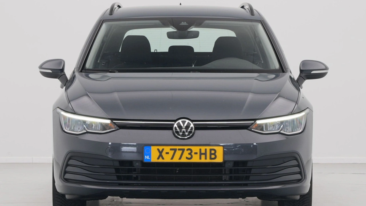 Volkswagen GOLF Variant 1.5 eTSI Life DSG Business