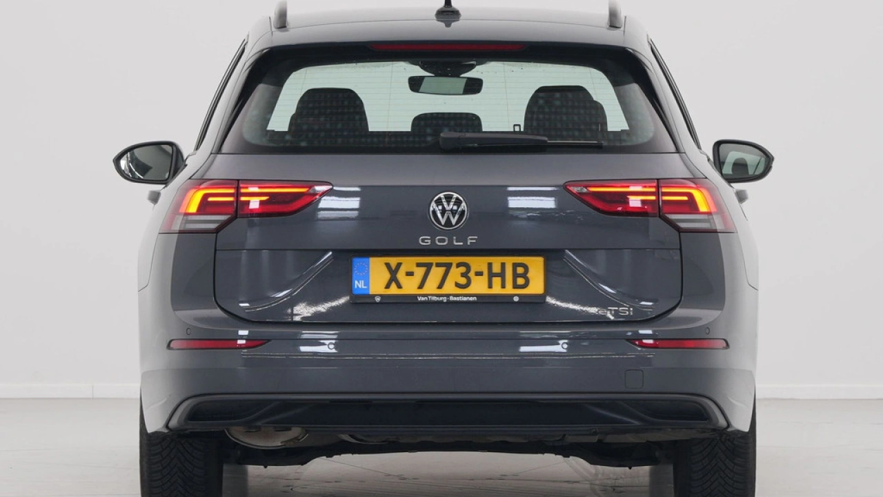 Volkswagen GOLF Variant 1.5 eTSI Life DSG Business