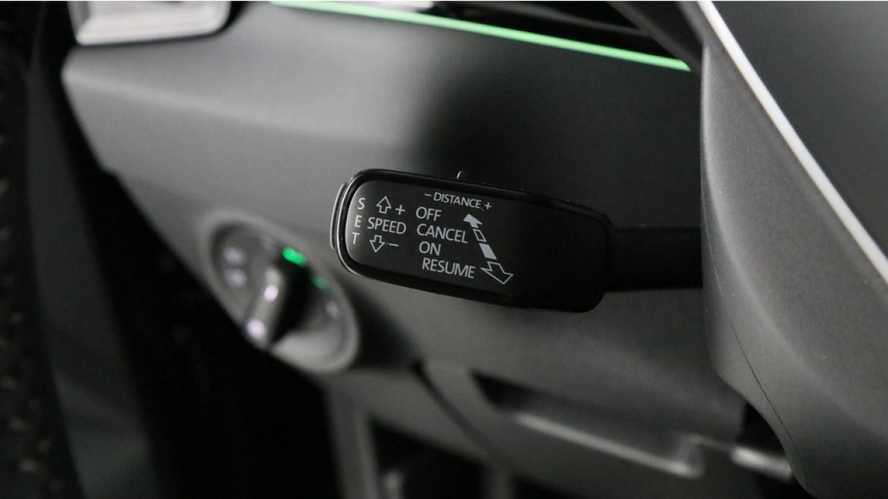 Škoda Karoq 1.5 TSI 150pk ACT Sportline Business DSG