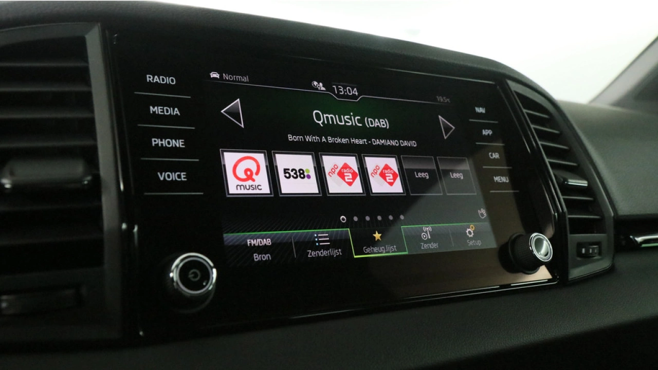 Škoda Karoq 1.5 TSI 150pk ACT Sportline Business DSG