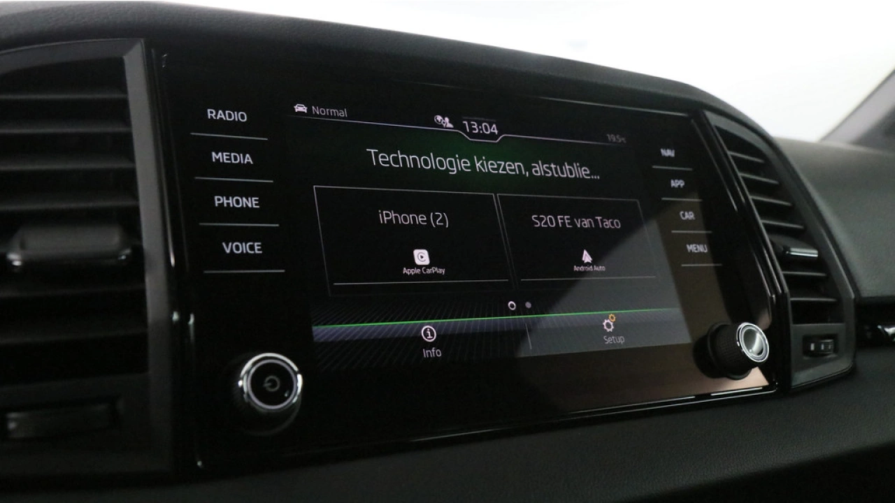 Škoda Karoq 1.5 TSI 150pk ACT Sportline Business DSG