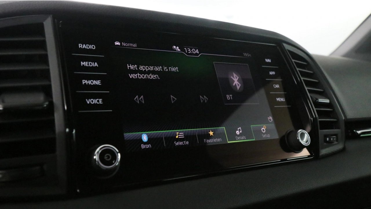 Škoda Karoq 1.5 TSI 150pk ACT Sportline Business DSG