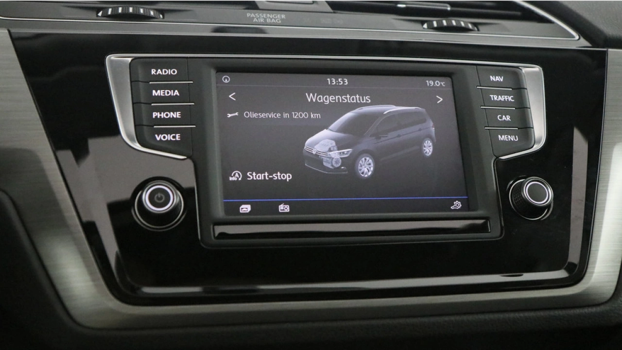 Volkswagen Touran 1.2 TSI 110pk Connected Series 7 Persoons