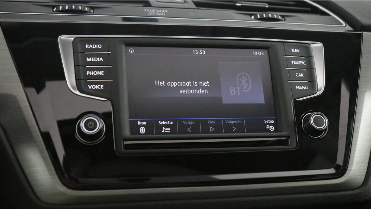 Volkswagen Touran 1.2 TSI 110pk Connected Series 7 Persoons