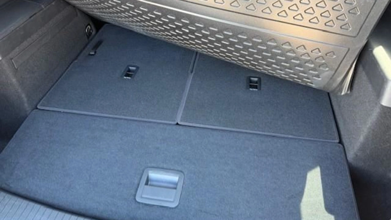 Volkswagen Touran 1.2 TSI 110pk Connected Series 7 Persoons