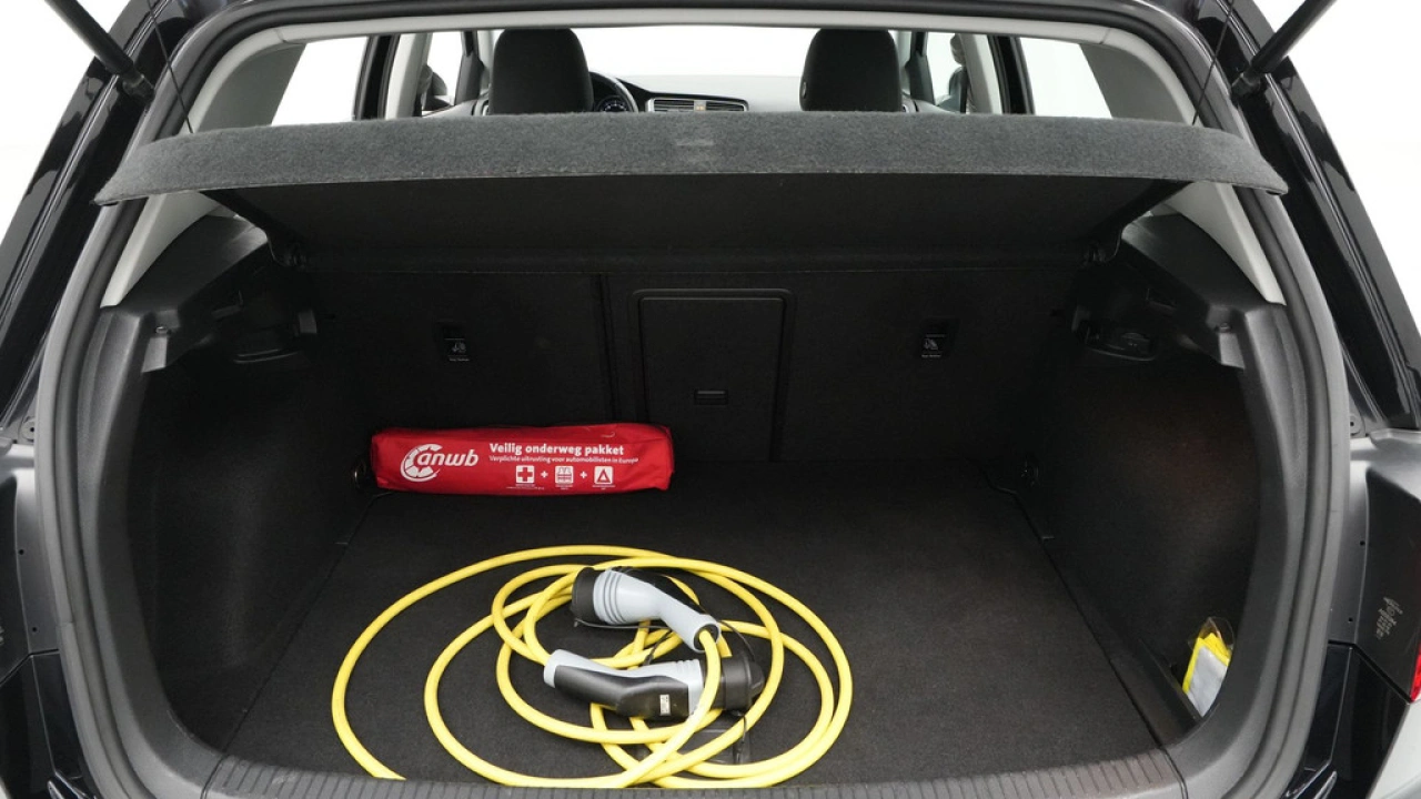 Volkswagen e-Golf E-DITION